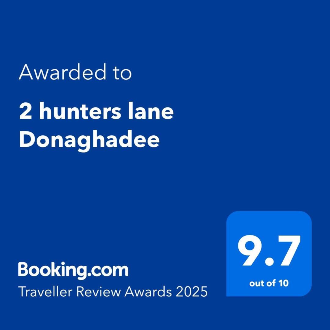 2 Hunters Lane *
